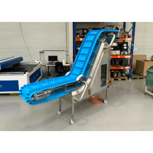 Self-cleaning conveyor solutions